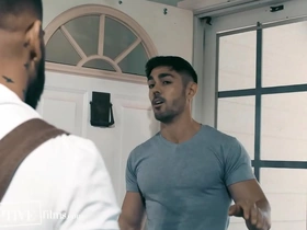 Perverted bed and breakfast owner creeps on and fucks stranded jock - nico coopa, brock banks