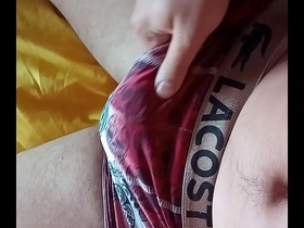 Gostoso geme e goza pra puta: 