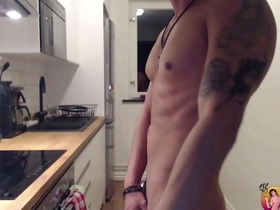 Another old late night cam show