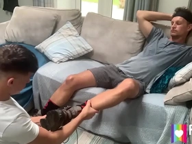 Foot massage kendrick thomas, james keresford